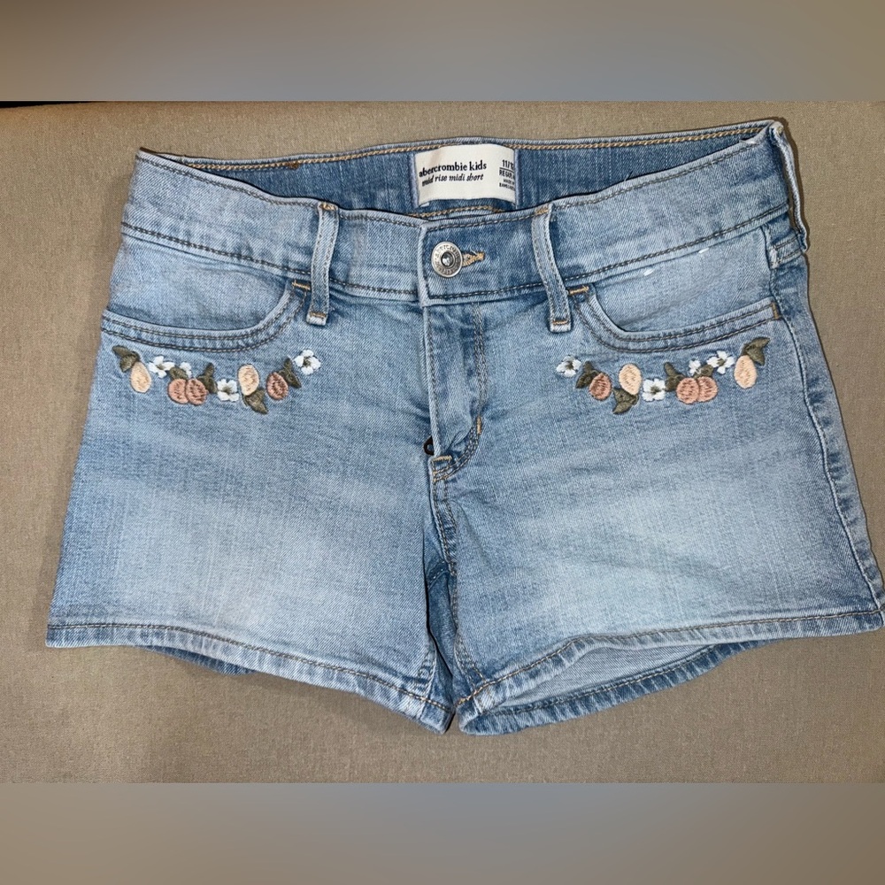 Abercrombie Kids Light Blue Floral Embroidered Shorts
